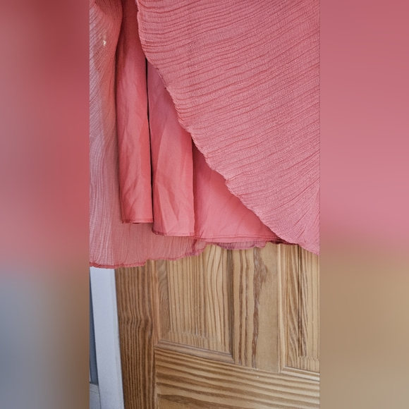 NWT Express Pleated Twisted Halter Neck Midi Dress in Apricot Orange Size Small - Picture 8 of 12